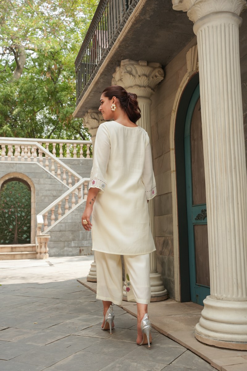 Diya roman silk cream embroidered co-ord set
