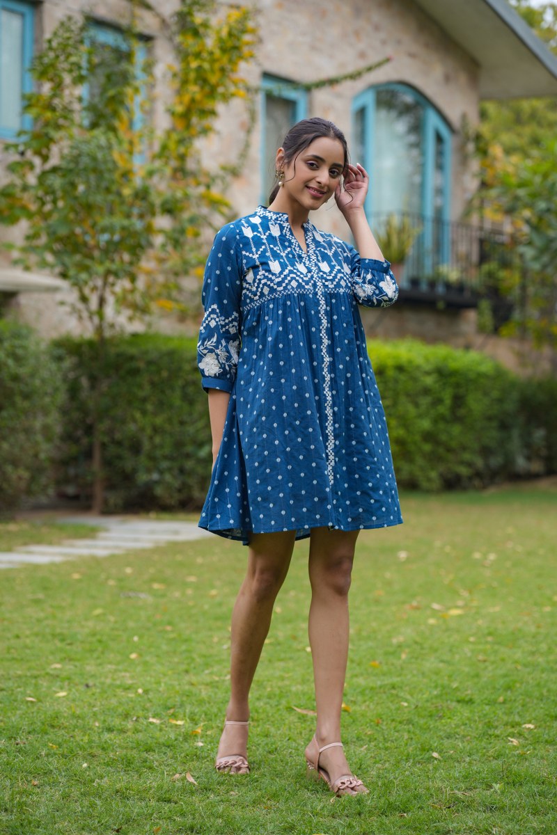 Rina Blue mul-cotton embroidered short dress