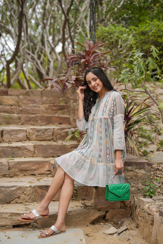 Nila cream-green Cotton printed short dress