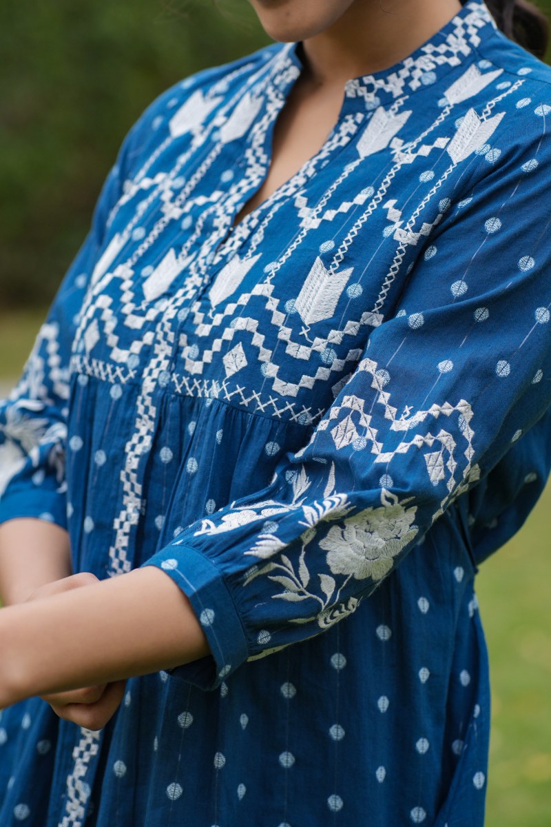 Rina Blue mul-cotton embroidered short dress